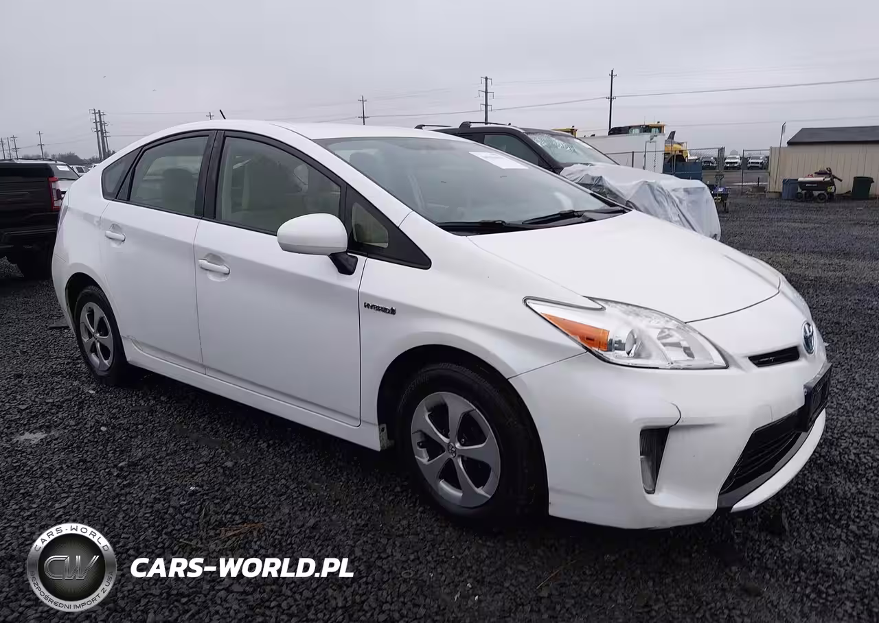 2013 Toyota Prius Three