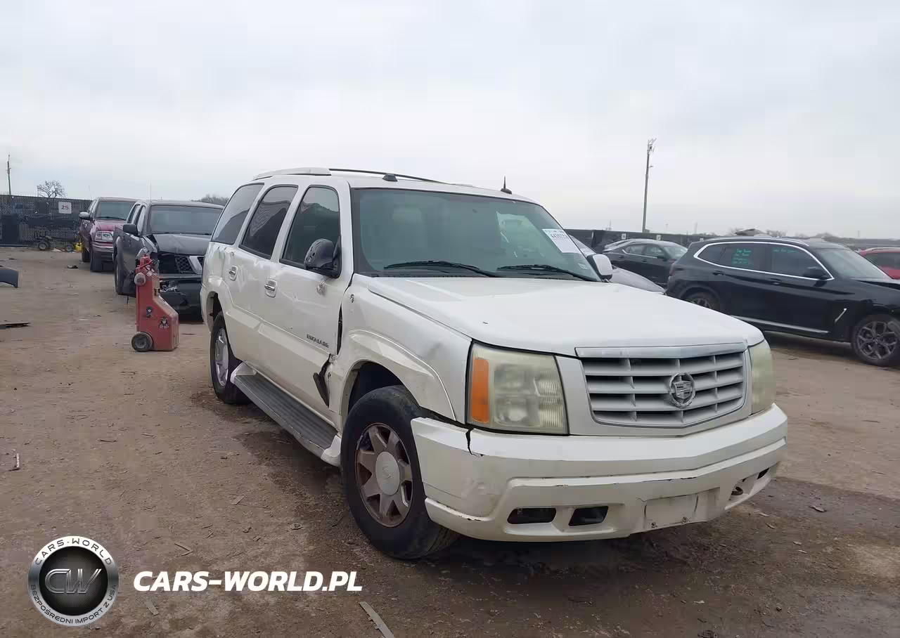 2004 Cadillac Escalade Standard