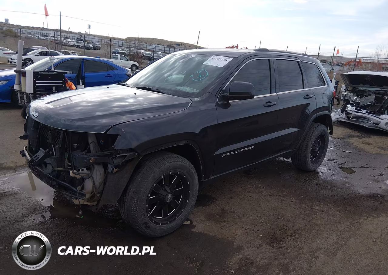 2015 Jeep Grand Cherokee Laredo VIN:1C4RJFAG5FC638495 - 2