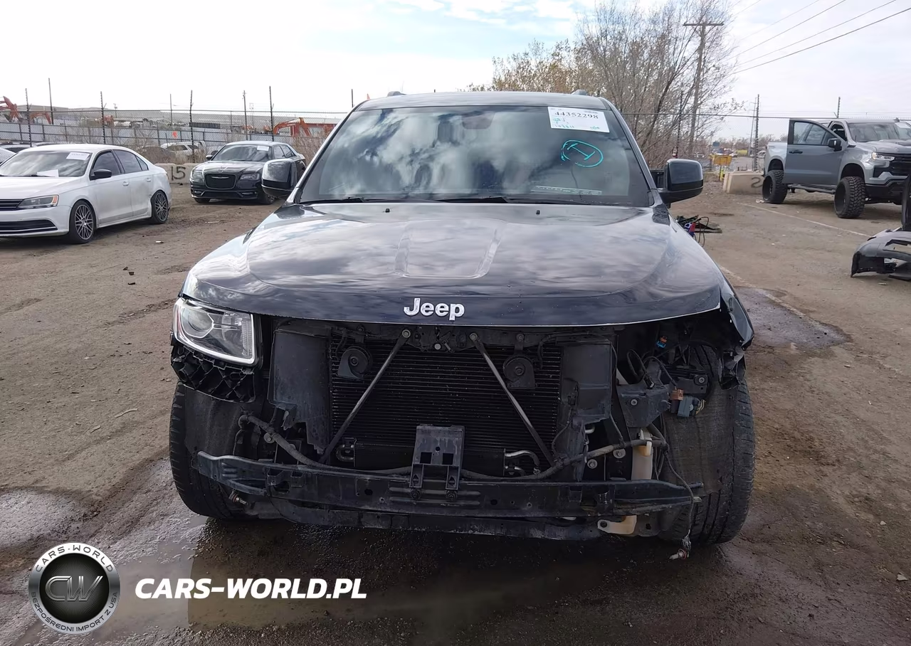 2015 Jeep Grand Cherokee Laredo VIN:1C4RJFAG5FC638495 - 6