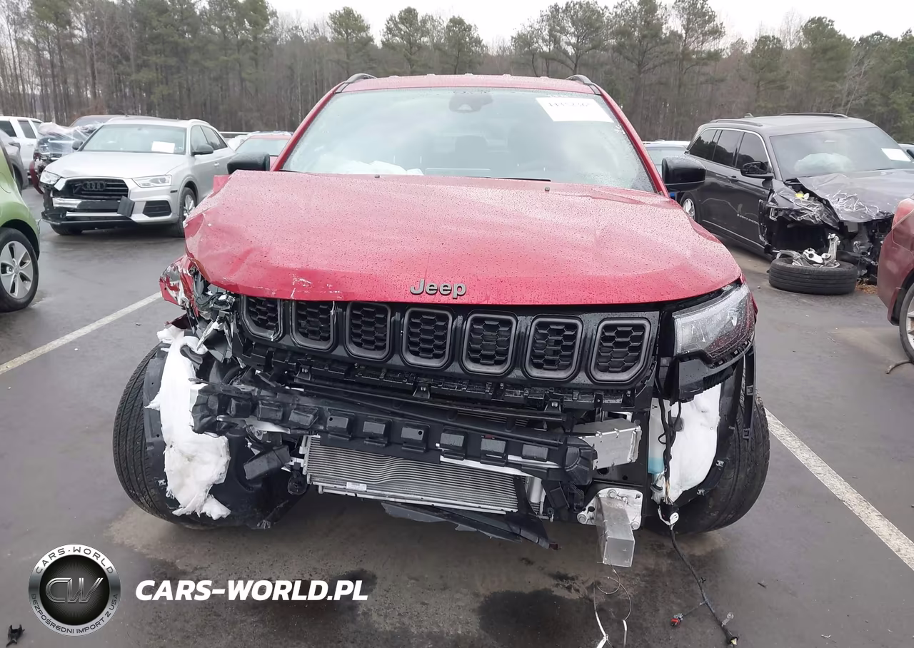 2026 Jeep Compass Latitude Altitude VIN:3C4NJDBNXTT179643 - 12