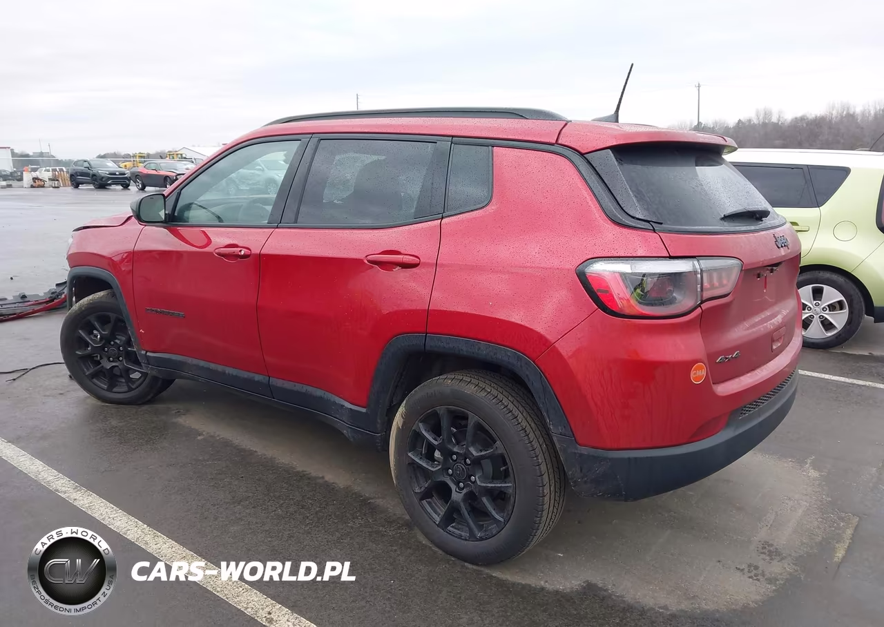 2026 Jeep Compass Latitude Altitude VIN:3C4NJDBNXTT179643 - 3