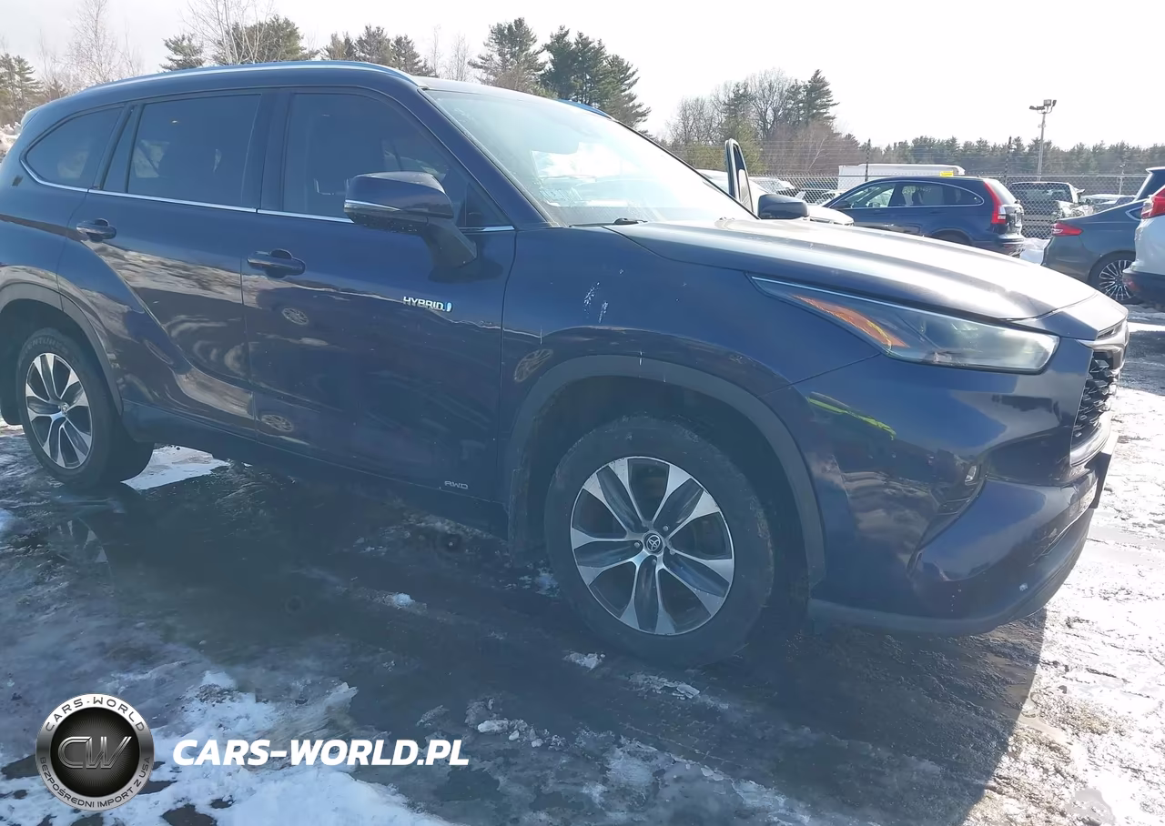 2021 Toyota Highlander Hybrid Xle