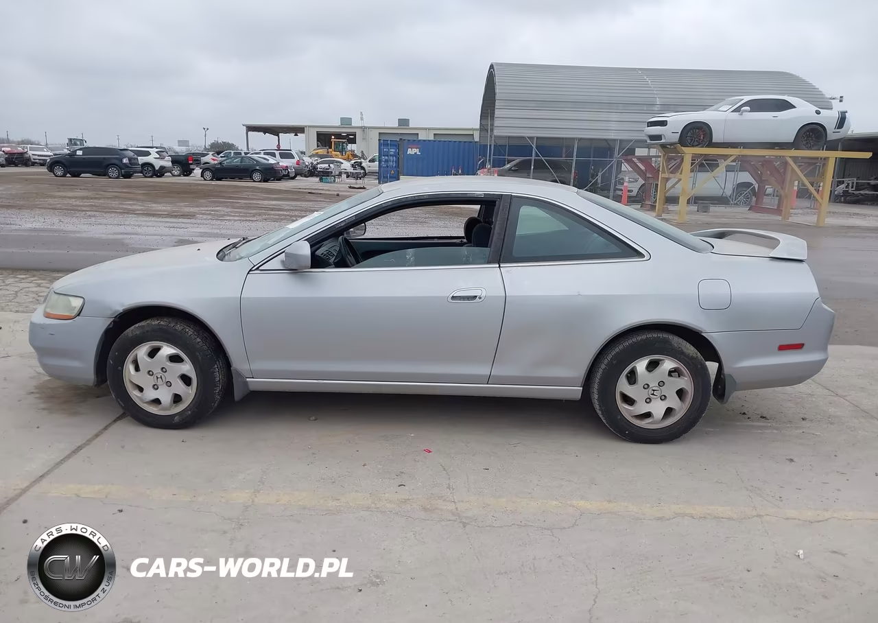 2000 Honda Accord 2.3 Ex VIN:1HGCG3160YA010144 - 14