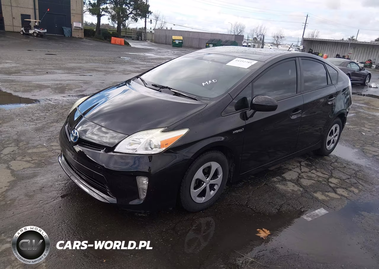2015 Toyota Prius Two VIN:JTDKN3DU2F0414284 - 2