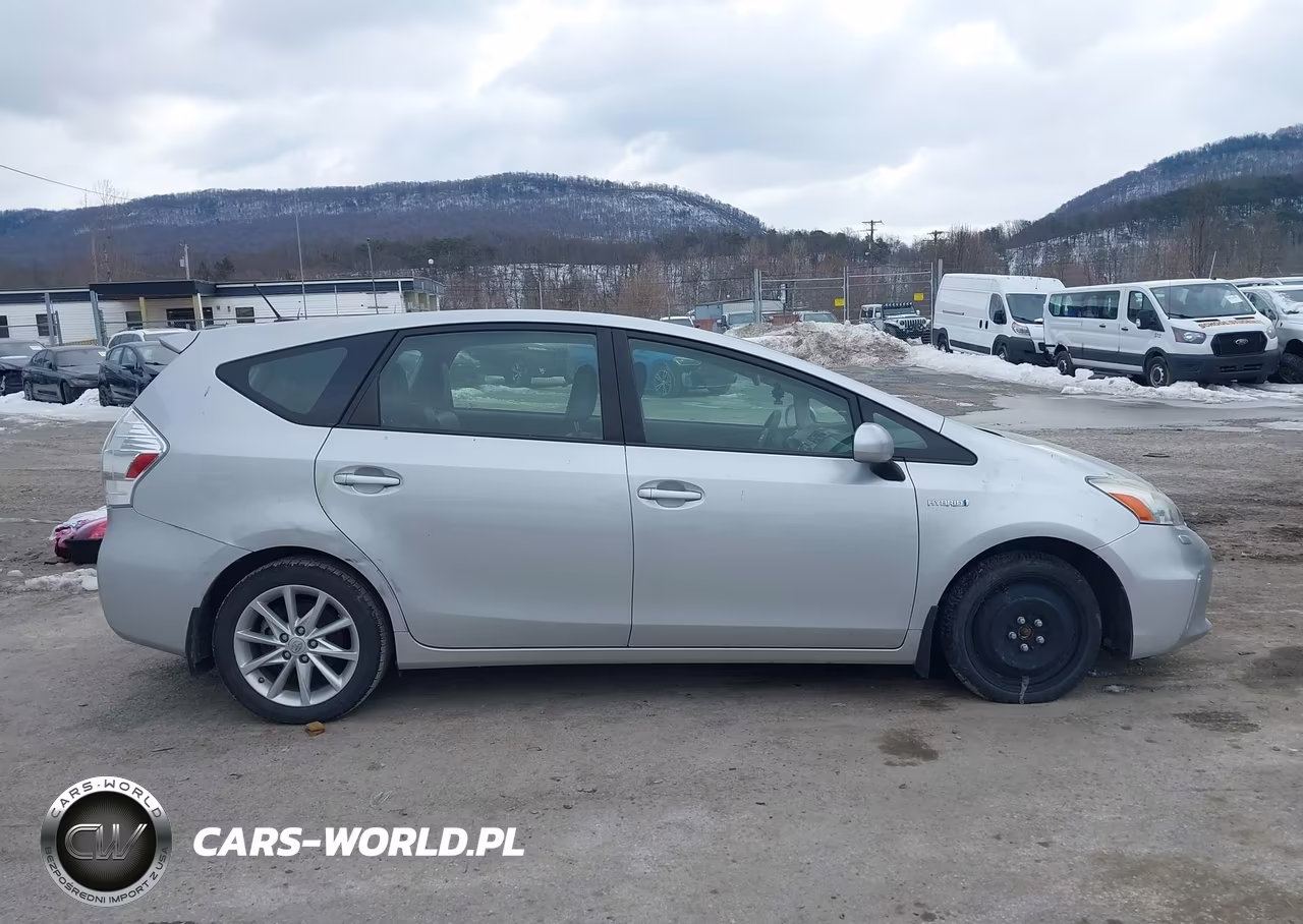 2012 Toyota Prius V Five VIN:JTDZN3EU5C3020561 - 14