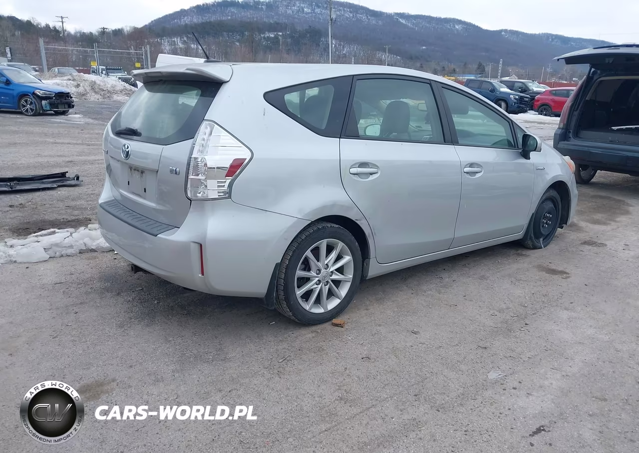 2012 Toyota Prius V Five VIN:JTDZN3EU5C3020561 - 4