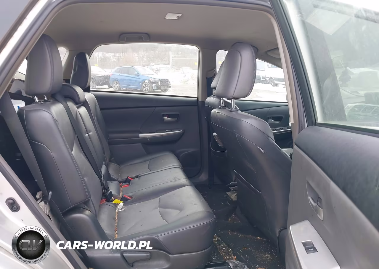 2012 Toyota Prius V Five VIN:JTDZN3EU5C3020561 - 8