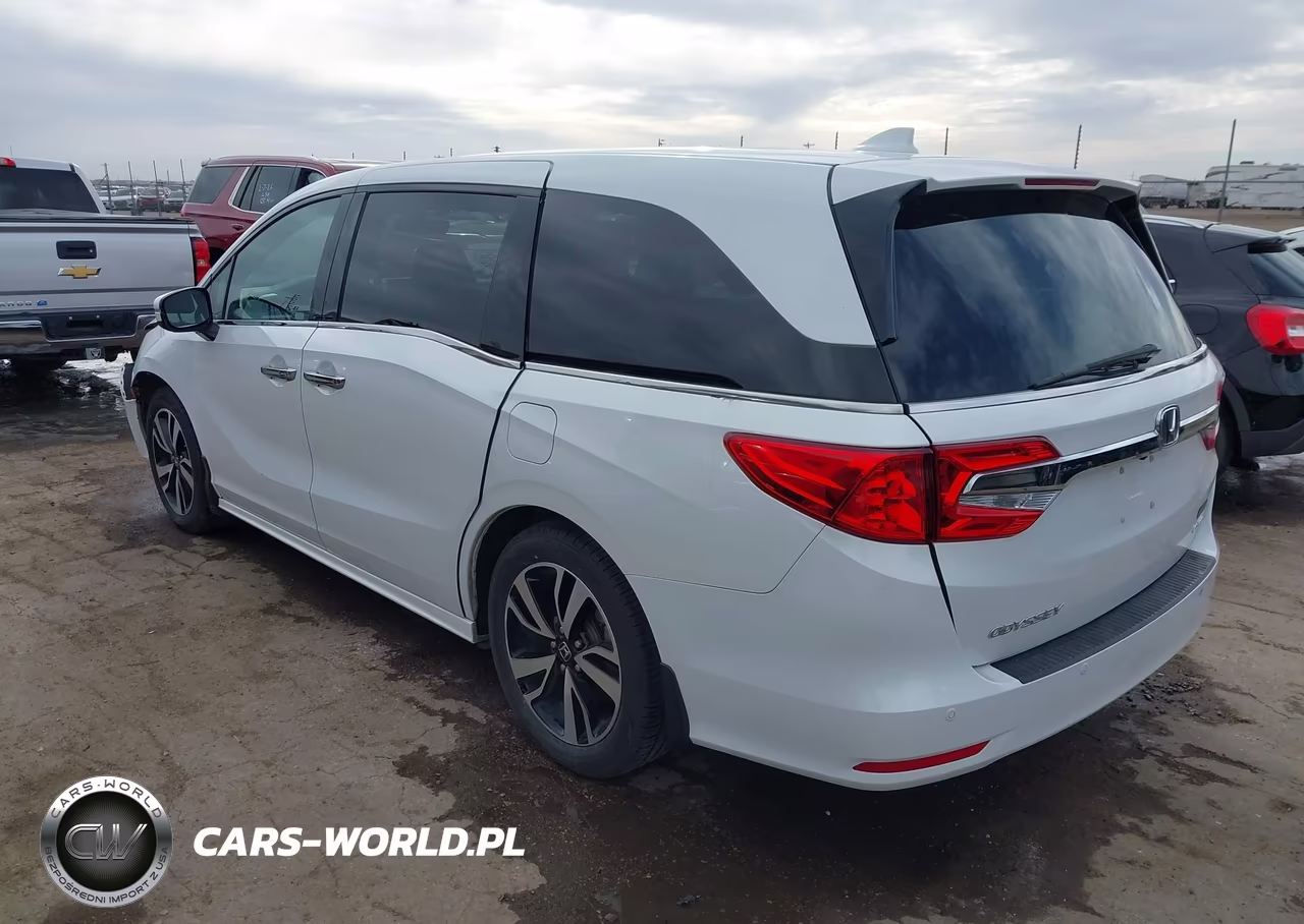2020 Honda Odyssey Elite VIN:5FNRL6H96LB069981 - 3