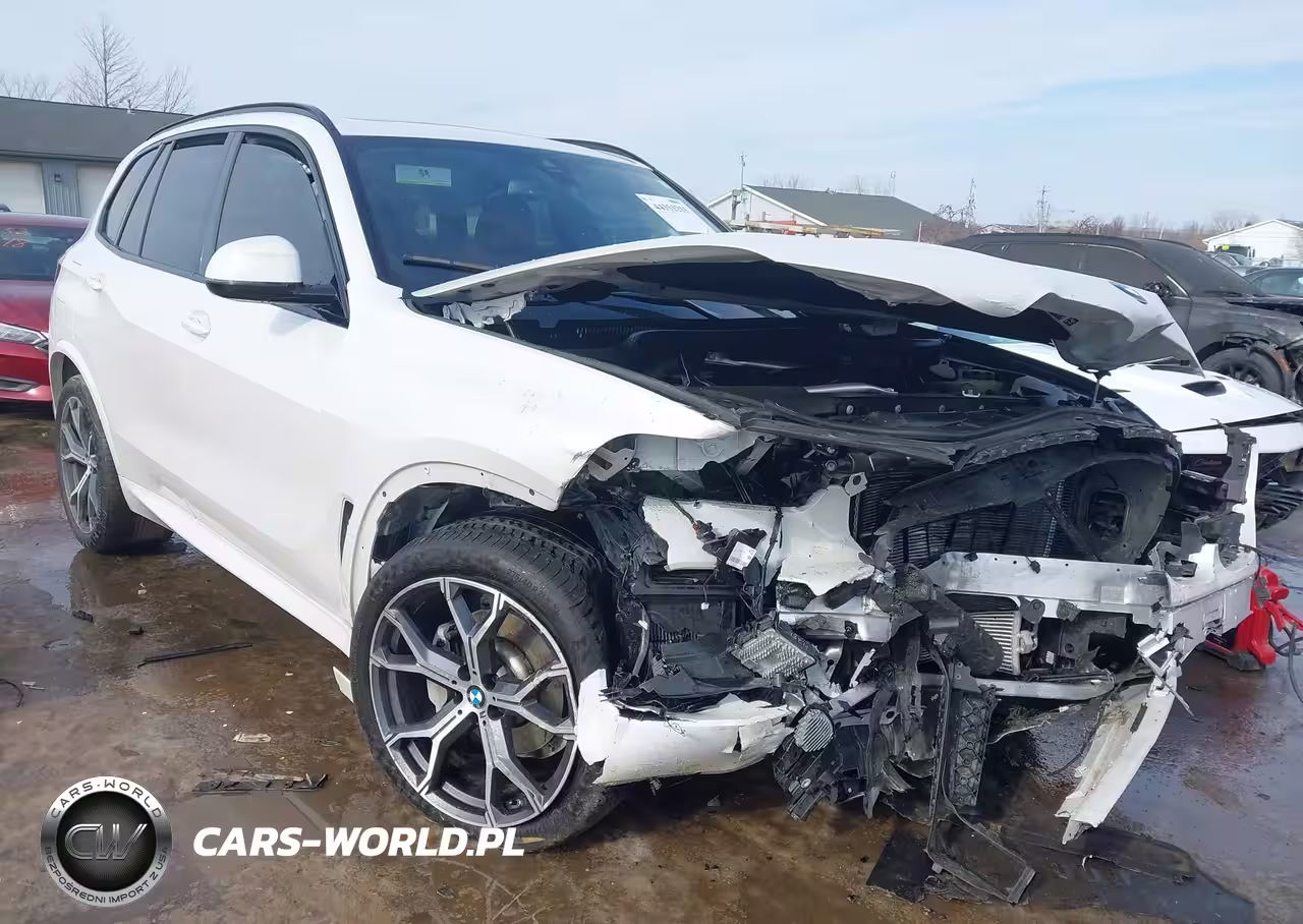 2023 BMW X5 xDrive40I