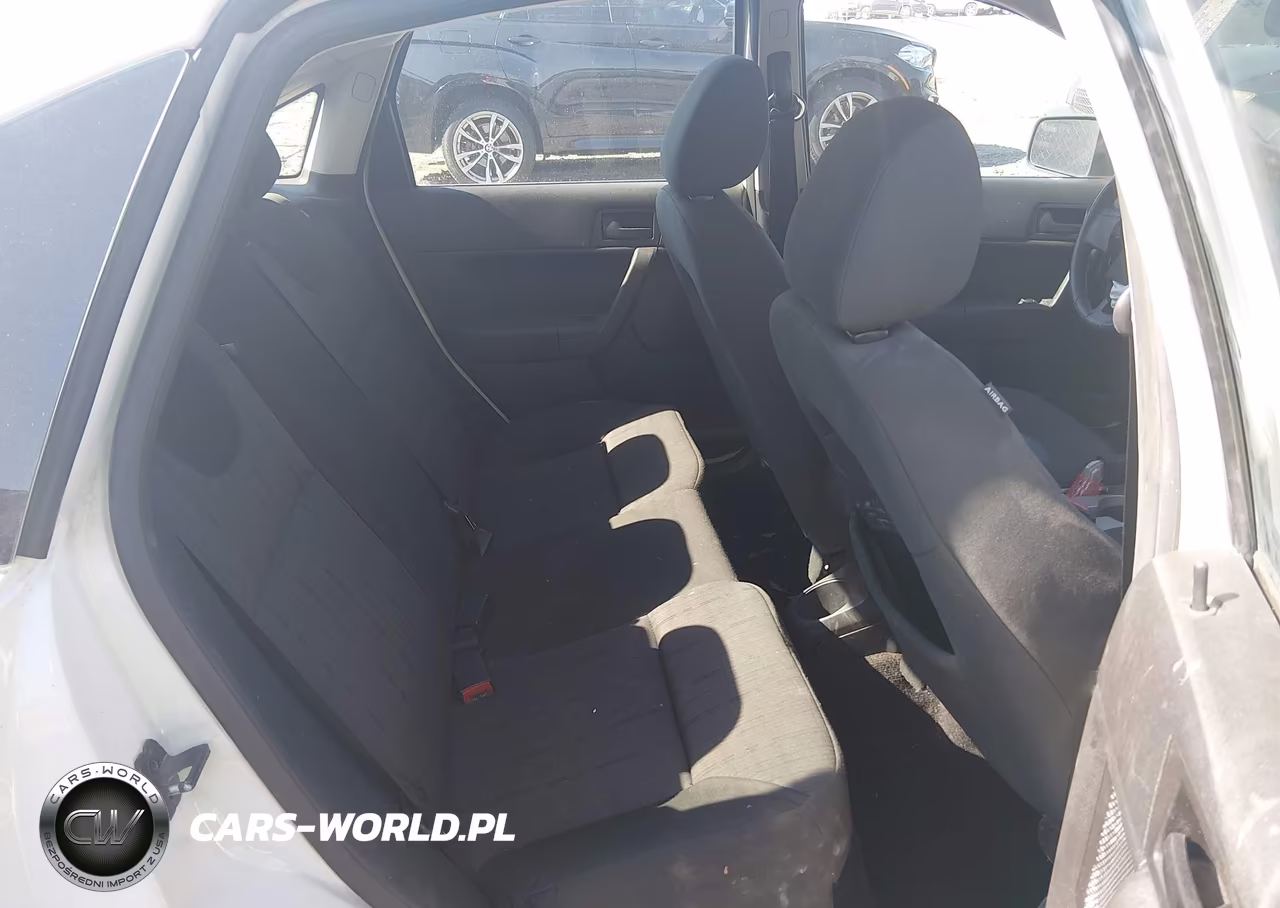 2009 Ford Focus Se VIN:1FAHP35N29W141480 - 8