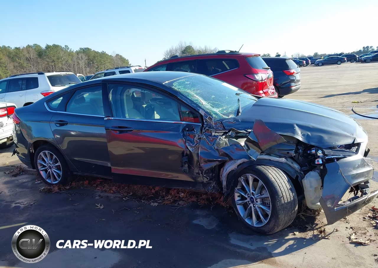 2017 Ford Fusion Se VIN:3FA6P0H75HR370174 - 13