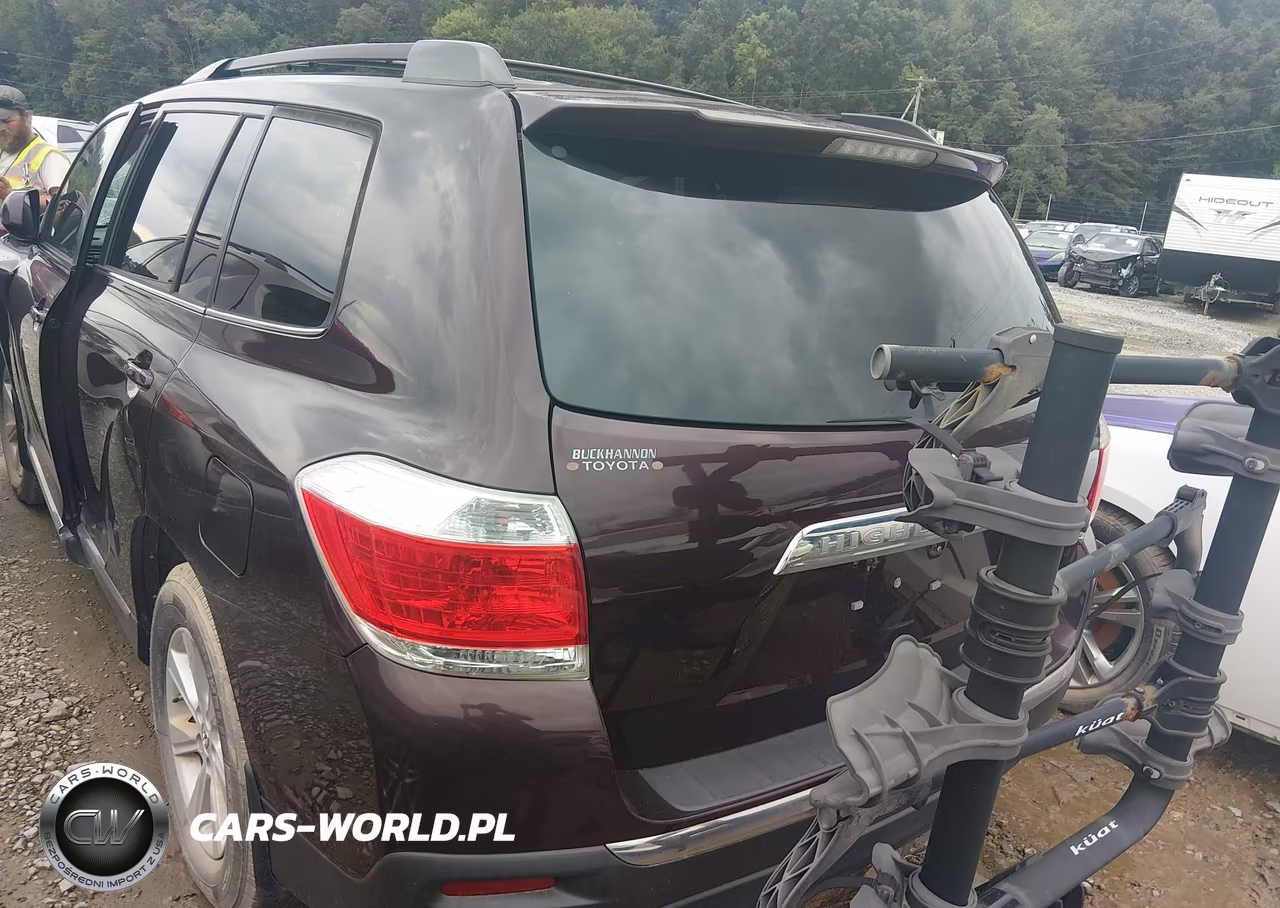 2013 Toyota Highlander Se V6 VIN:5TDBK3EH6DS250431 - 3