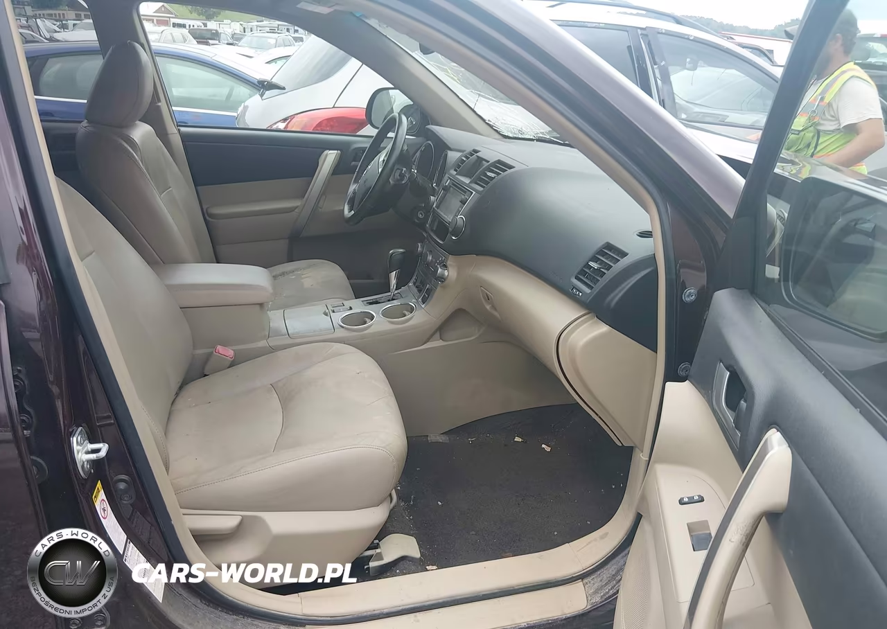 2013 Toyota Highlander Se V6 VIN:5TDBK3EH6DS250431 - 5
