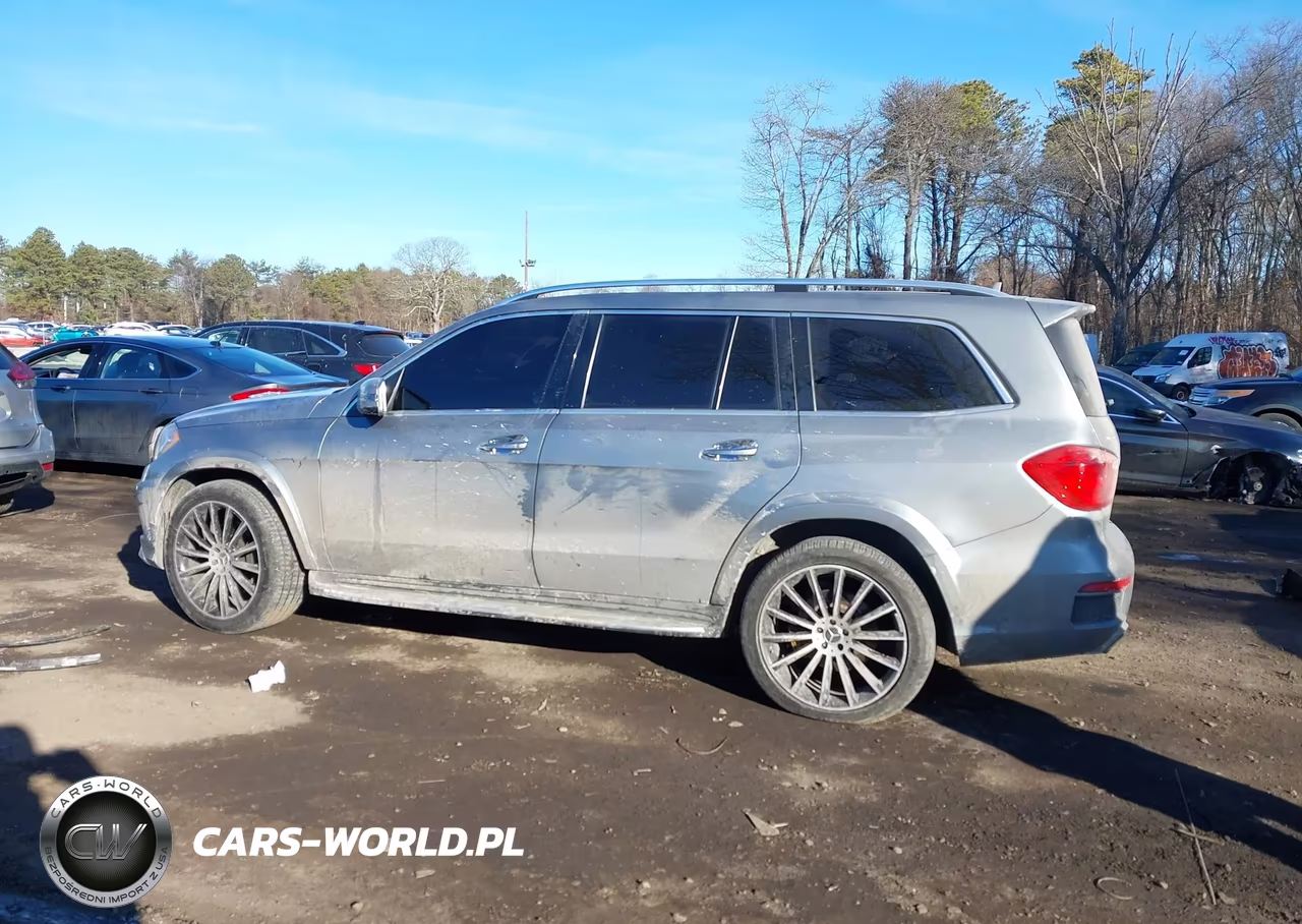 2015 Mercedes-Benz Gl 550 4Matic VIN:4JGDF7DE0FA564812 - 14