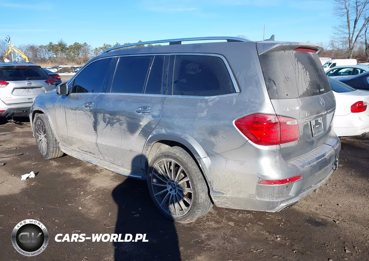 2015 Mercedes-Benz Gl 550 4Matic VIN:4JGDF7DE0FA564812 - 3
