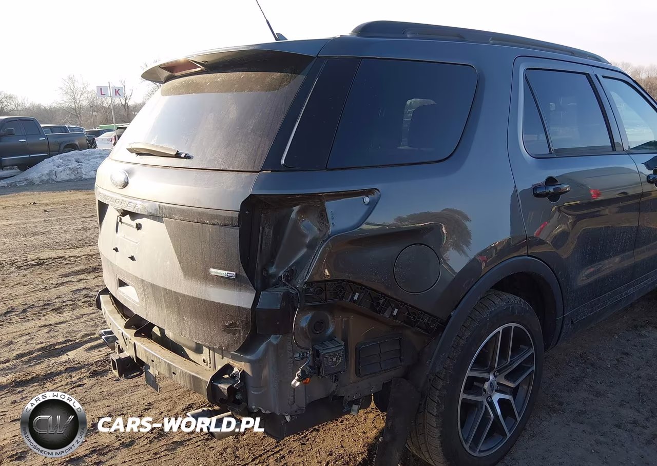 2019 Ford Explorer Sport VIN:1FM5K8GT4KGA82223 - 19