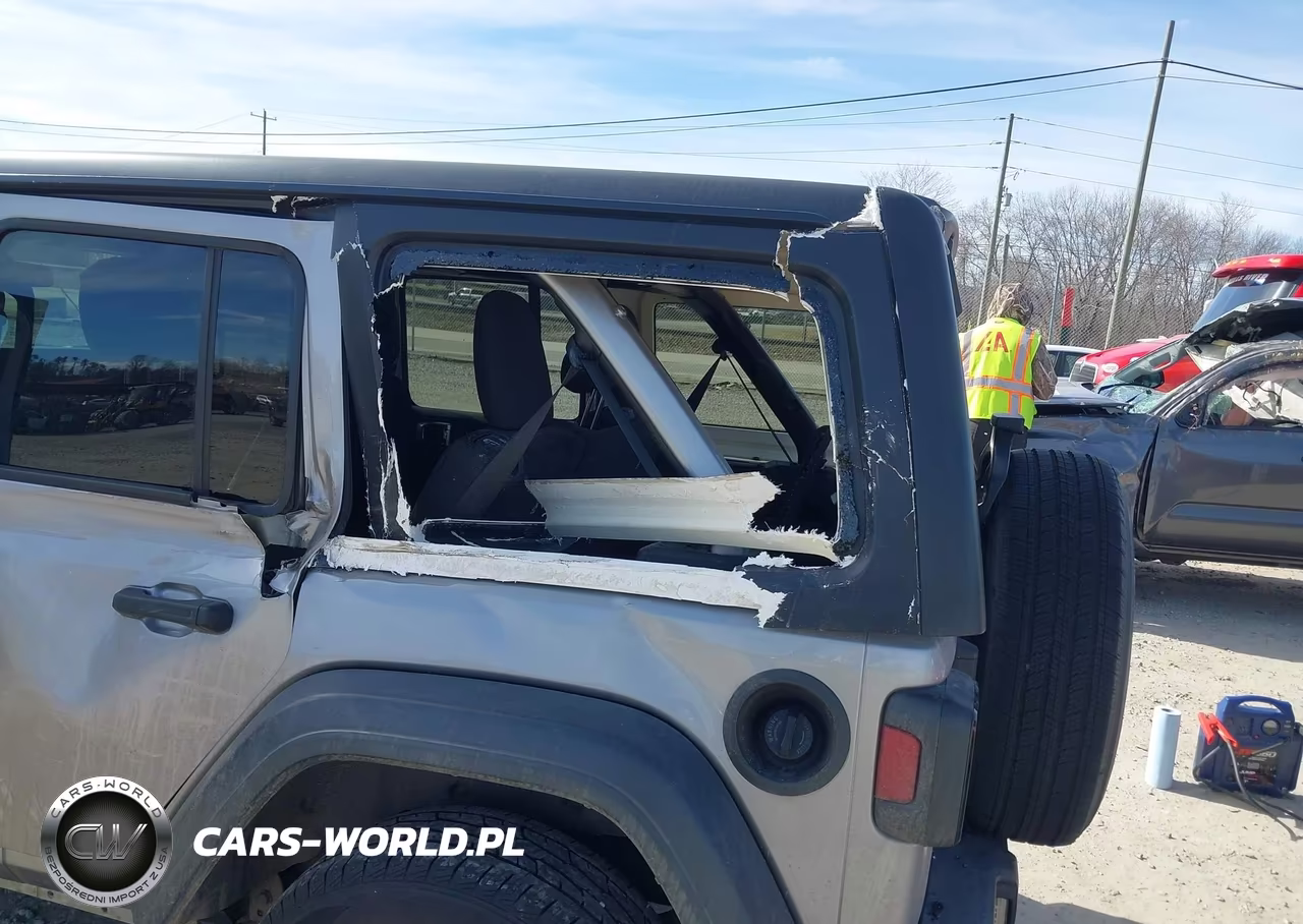 2020 Jeep Wrangler Unlimited Sport S 4X4 VIN:1C4HJXDN6LW272357 - 18