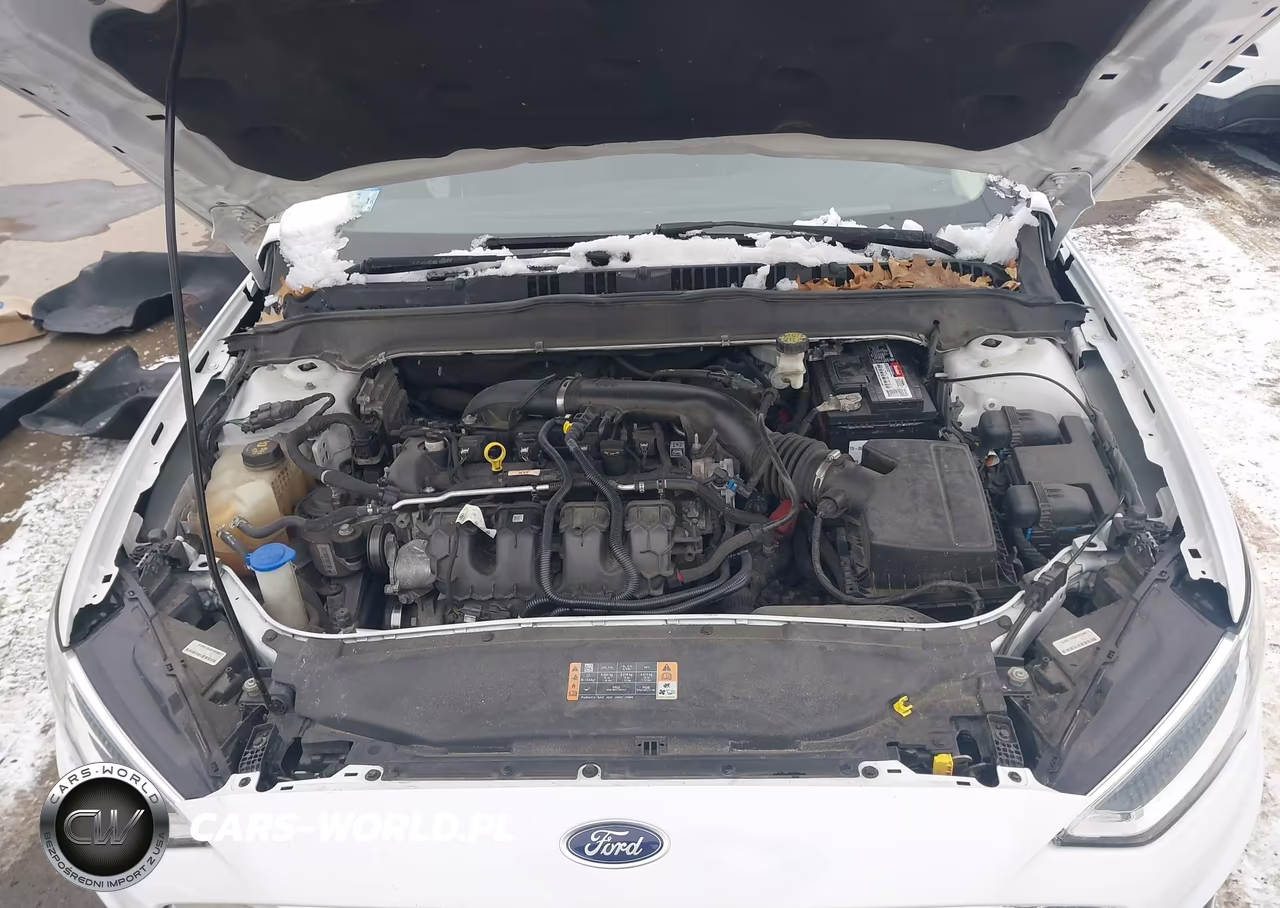 2020 Ford Fusion Titanium VIN:3FA6P0D9XLR115715 - 10