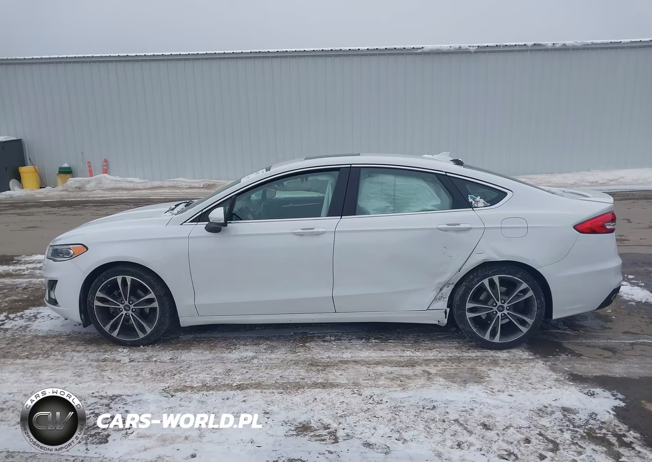 2020 Ford Fusion Titanium VIN:3FA6P0D9XLR115715 - 14