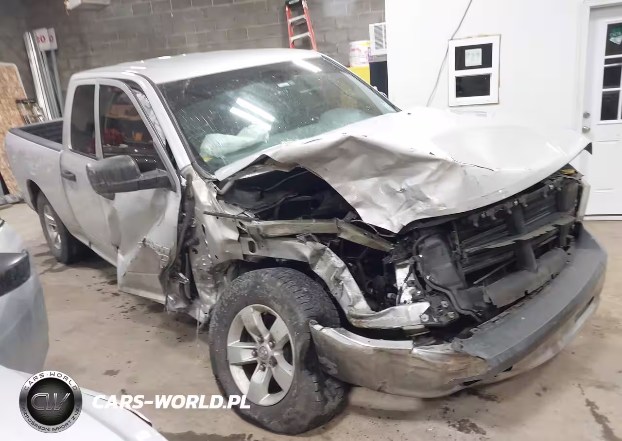 2018 Ram 1500 Tradesman 4X2 6'4 Box