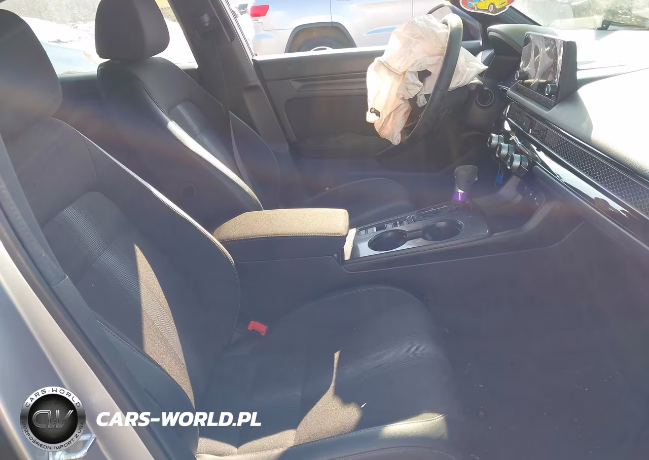 2025 Honda Civic Sedan Sport VIN:19XFL2H80SE029869 - 5