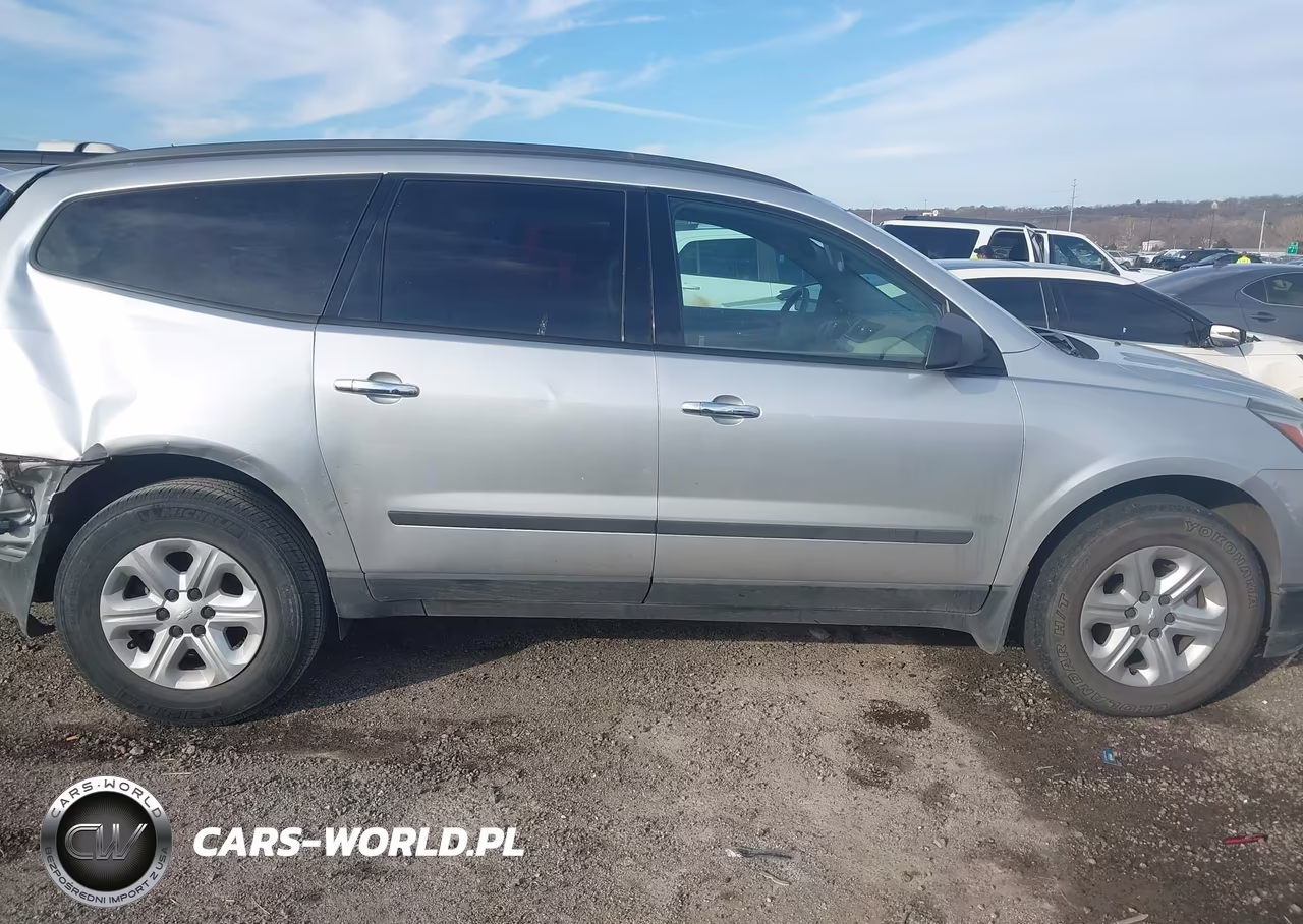 2017 Chevrolet Traverse Ls VIN:1GNKRFKD9HJ266096 - 14