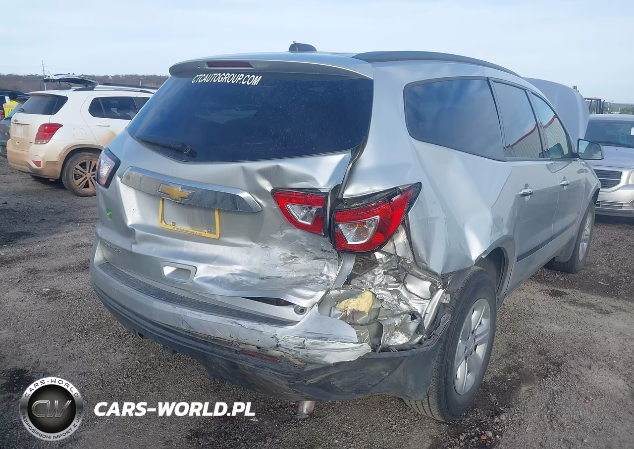 2017 Chevrolet Traverse Ls VIN:1GNKRFKD9HJ266096 - 6
