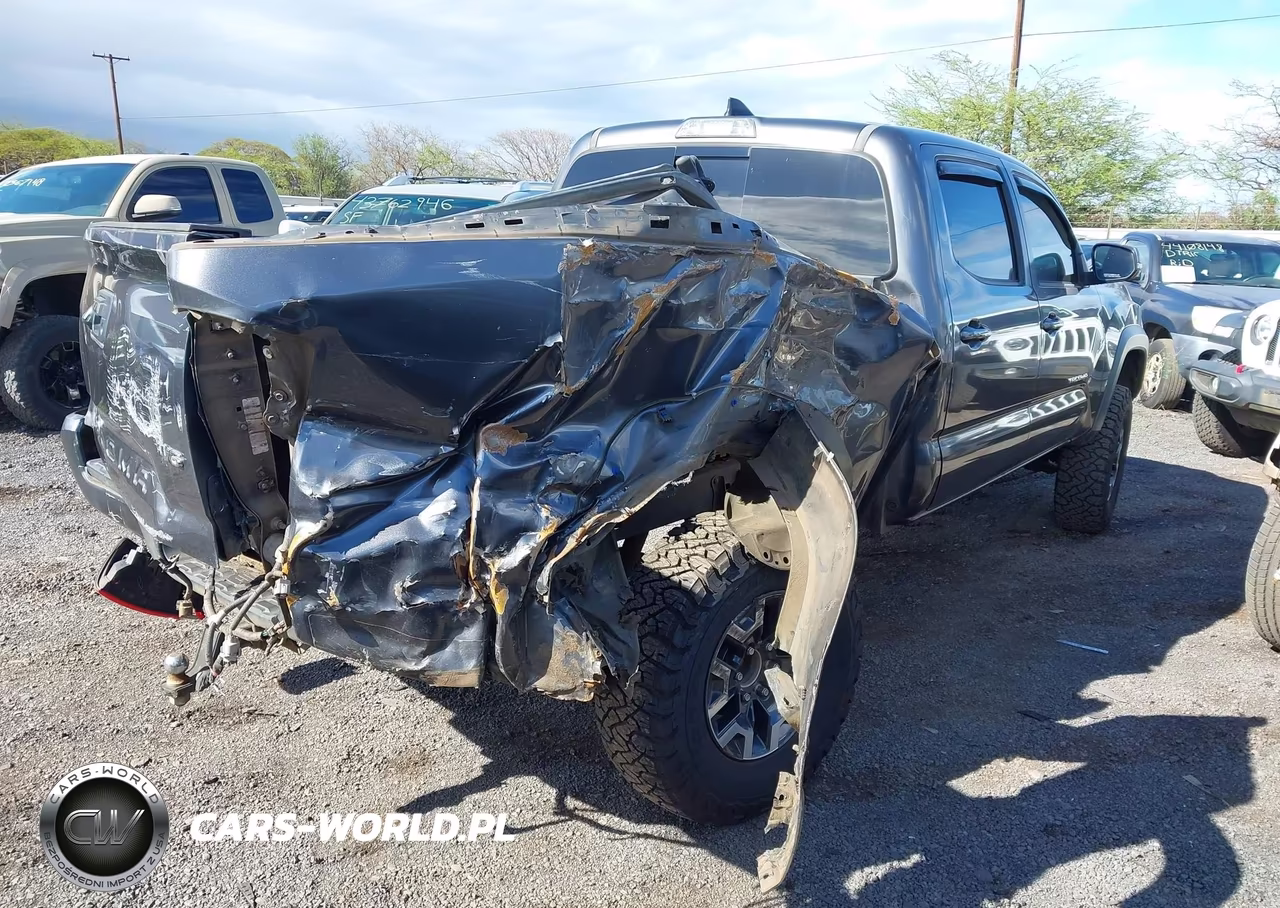 2017 Toyota Tacoma Sr5 V6 VIN:5TFCZ5AN3HX054826 - 4