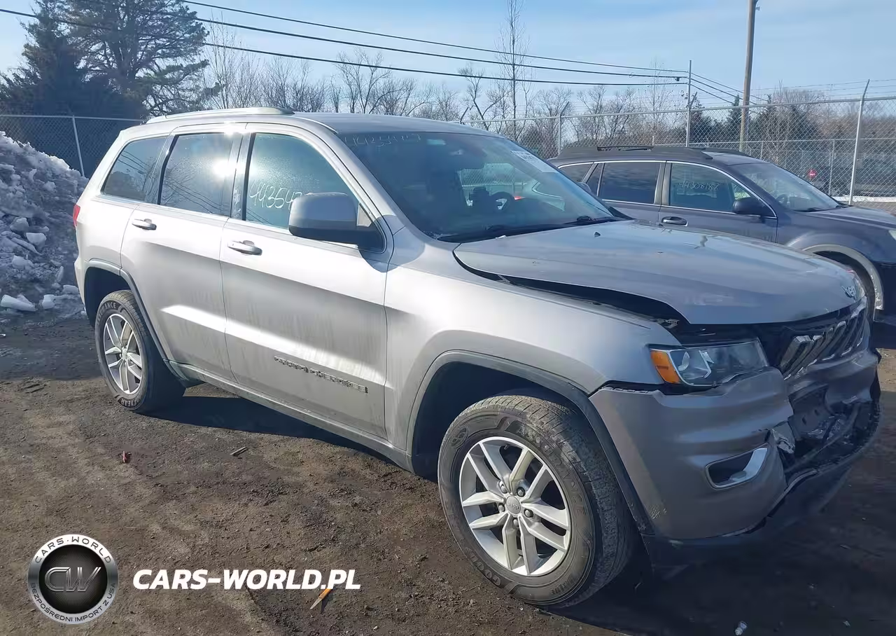 2017 Jeep Grand Cherokee Laredo 4X4