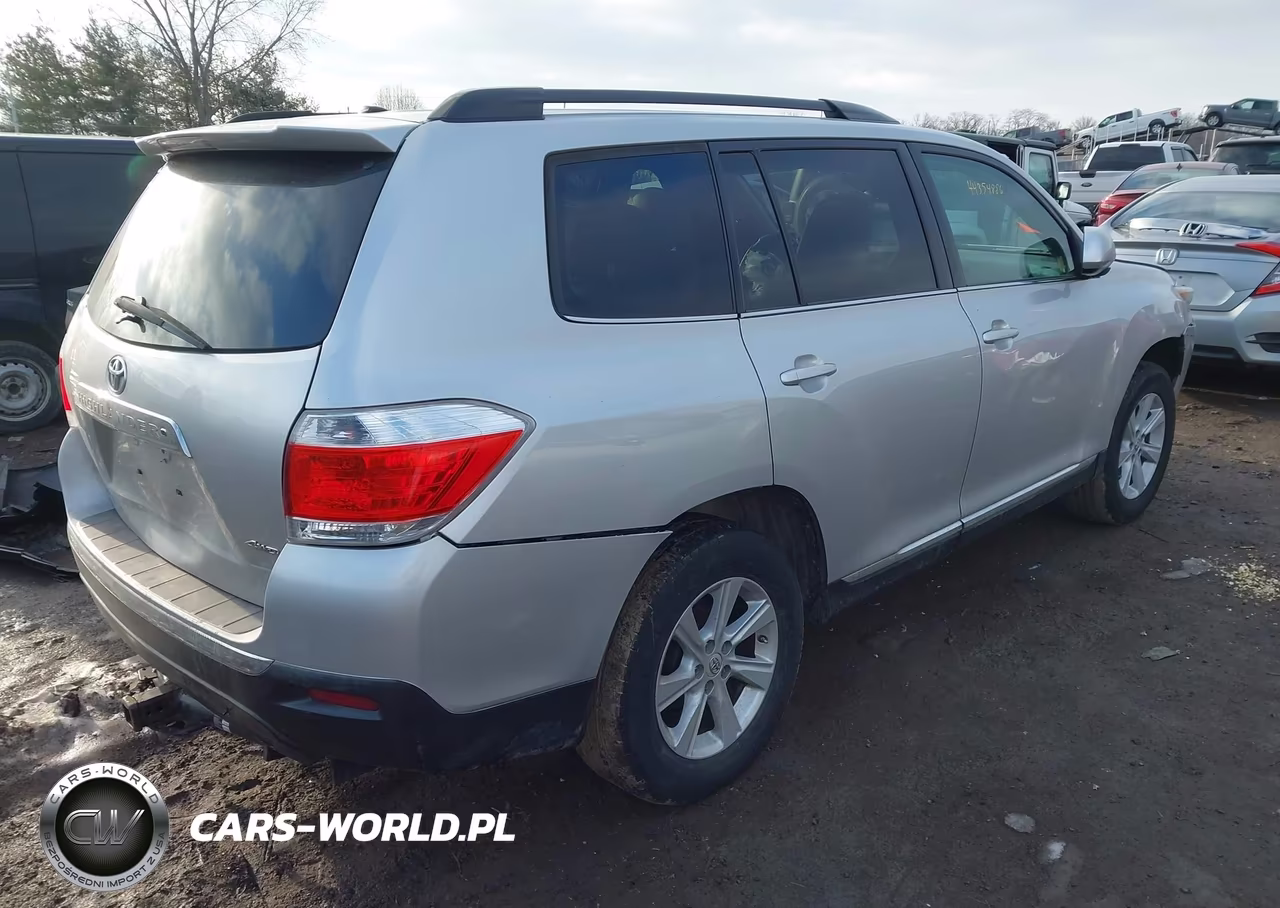 2012 Toyota Highlander Se V6 VIN:5TDBK3EH2CS115509 - 4