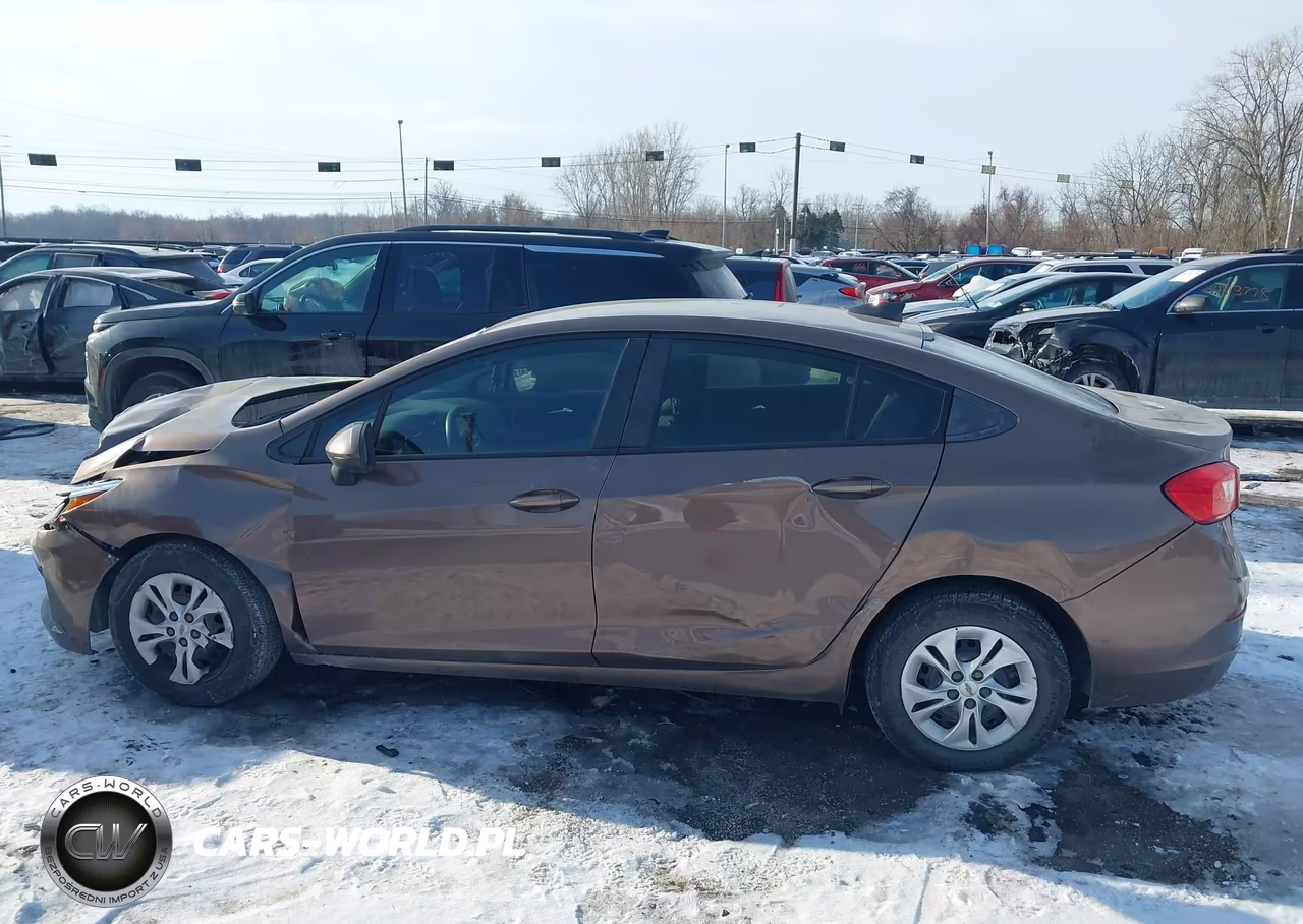 2019 Chevrolet Cruze Ls VIN:1G1BC5SM5K7122790 - 14