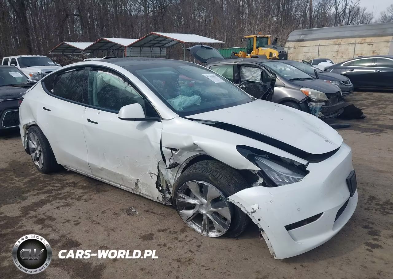 2021 Tesla Model Y Long Range Dual Motor All-Wheel Drive – zdjęcie 1 z 15