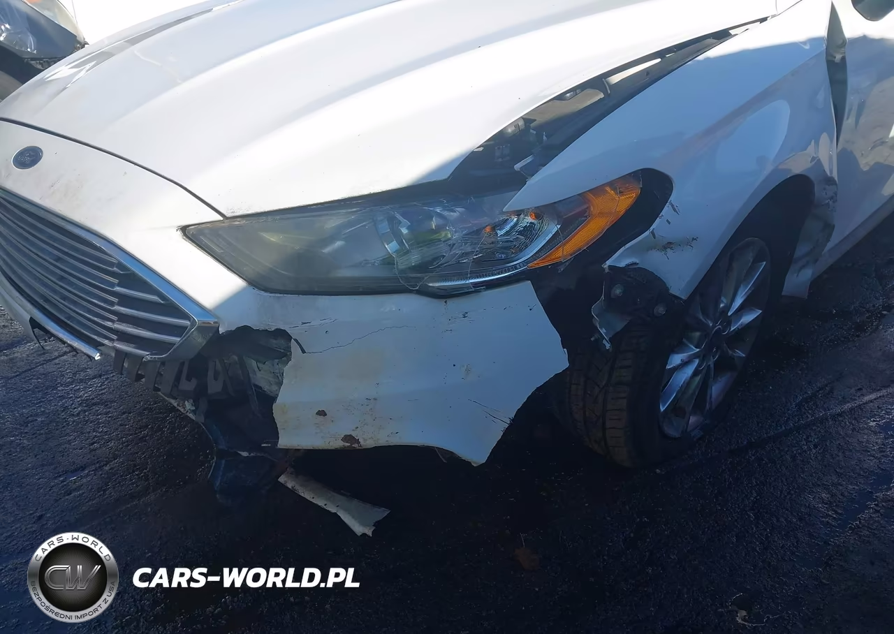 2017 Ford Fusion Se VIN:3FA6P0H74HR198641 - 6