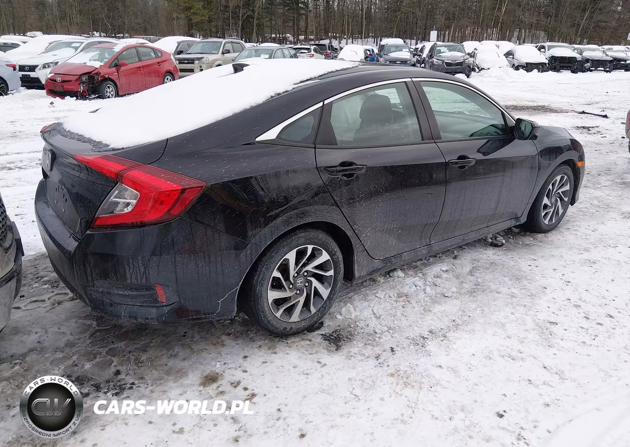 2018 Honda Civic Ex VIN:2HGFC2F8XJH525754 - 4