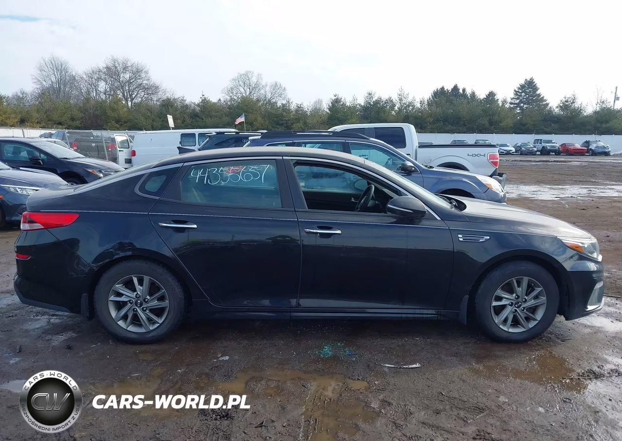 2019 Kia Optima Lx VIN:5XXGT4L37KG316385 - 13