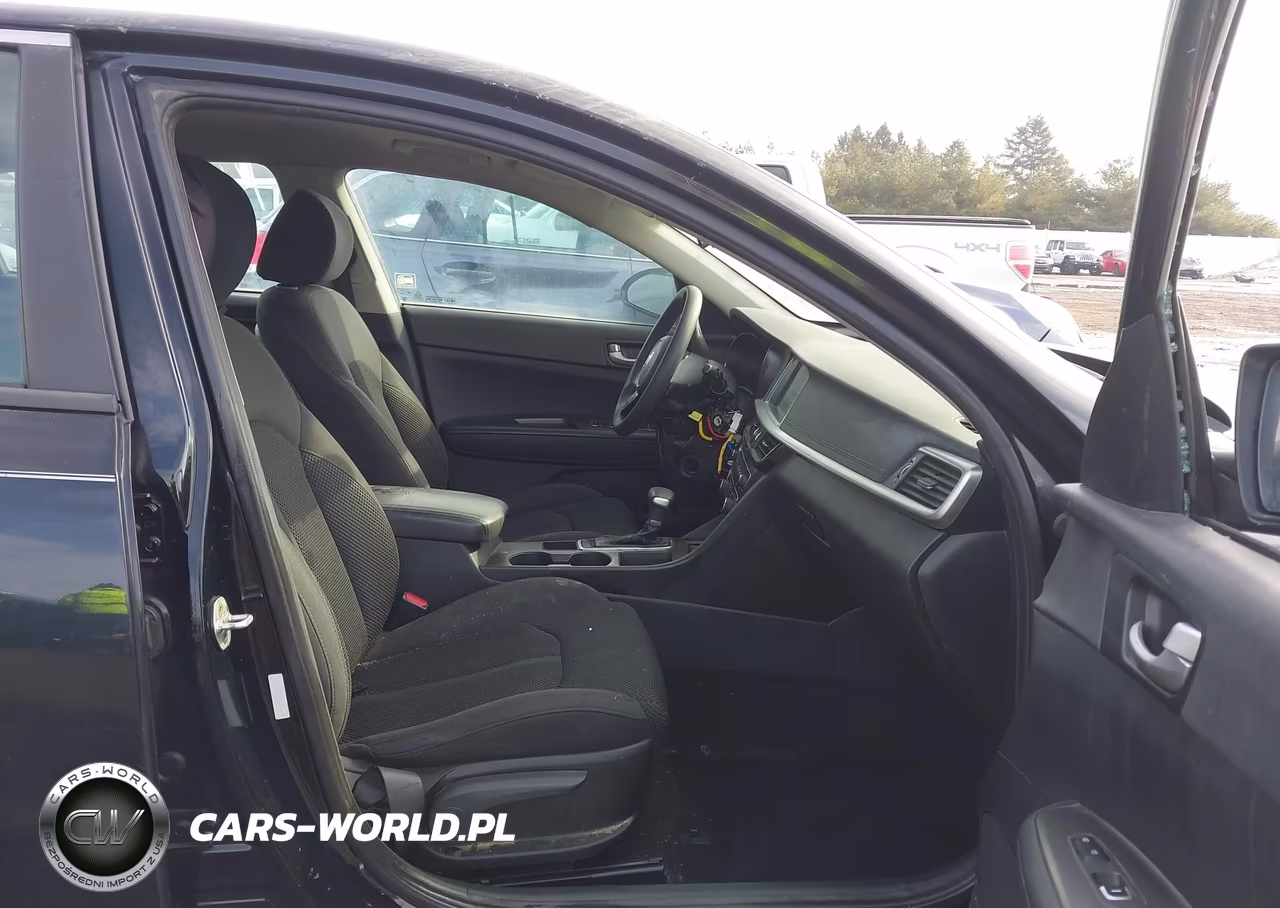 2019 Kia Optima Lx VIN:5XXGT4L37KG316385 - 5