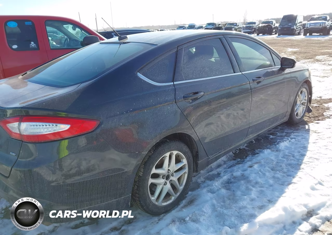 2015 Ford Fusion Se VIN:3FA6P0H70FR262929 - 4