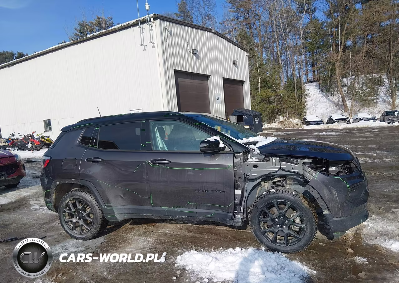 2023 Jeep Compass Altitude 4X4 VIN:3C4NJDBN1PT517999 - 13