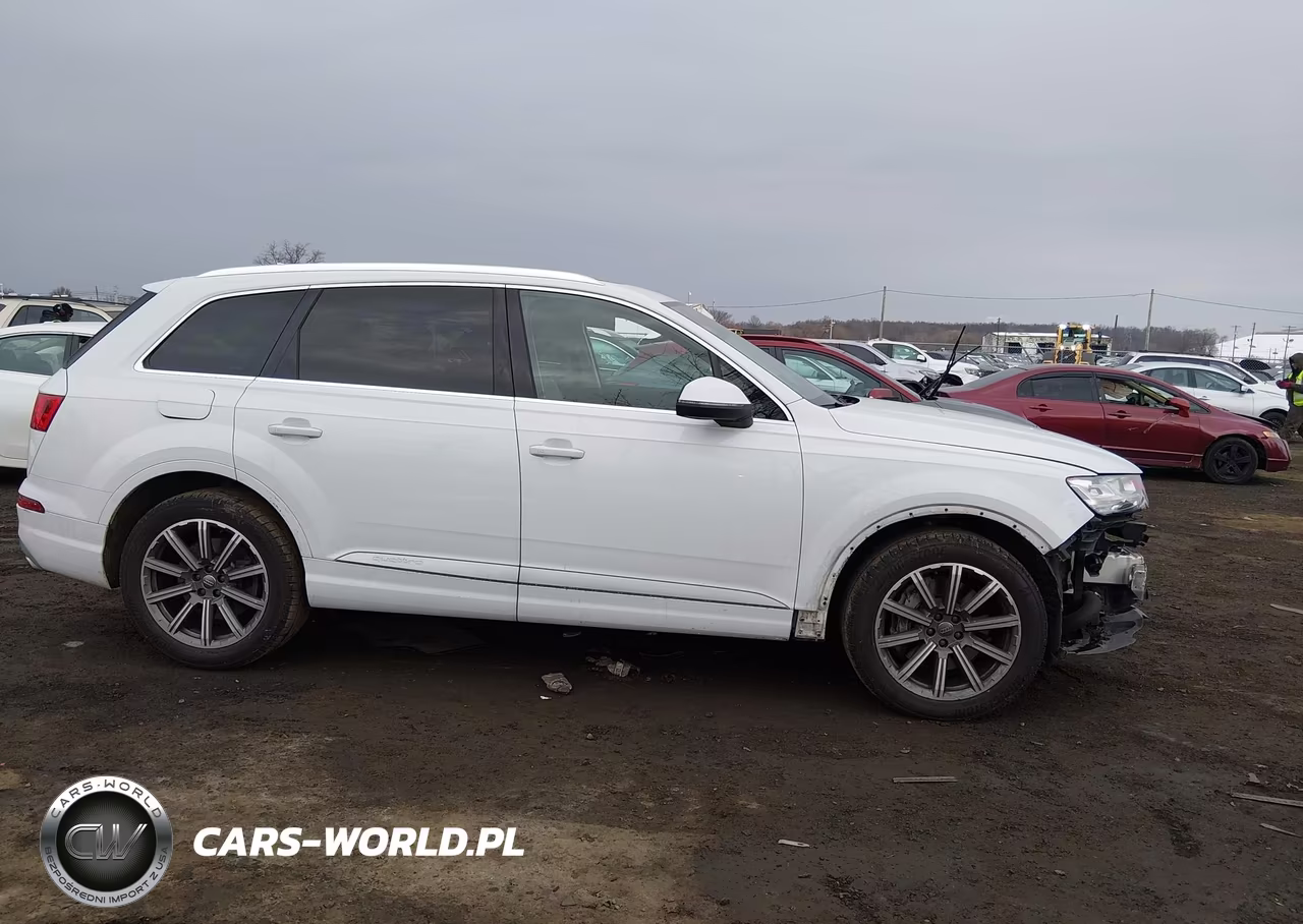 2018 Audi Q7 2.0T Premium VIN:WA1LHAF7XJD031194 - 13