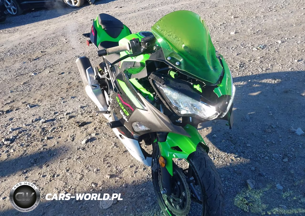 2022 Kawasaki Ex400