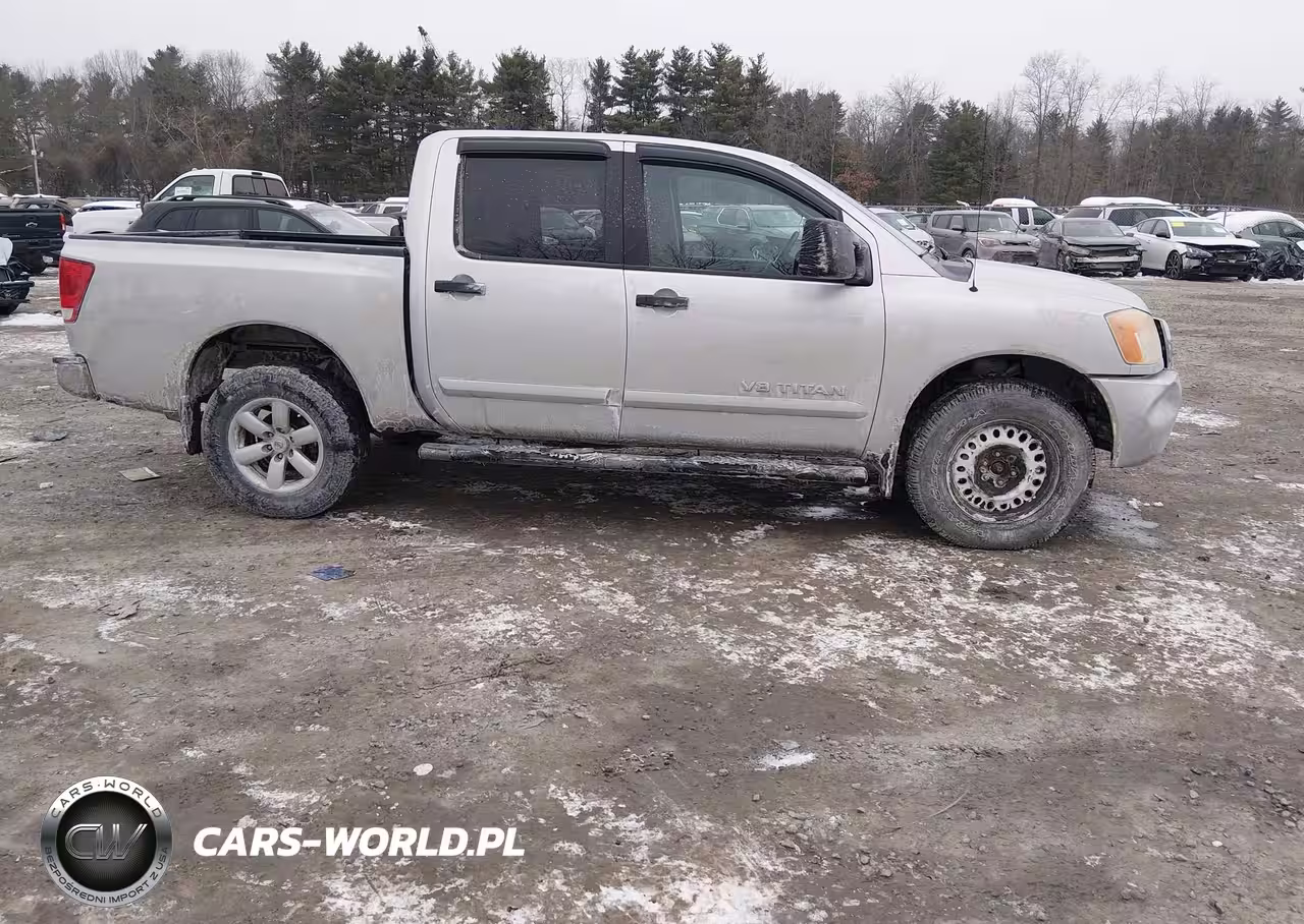 2010 Nissan Titan Se
