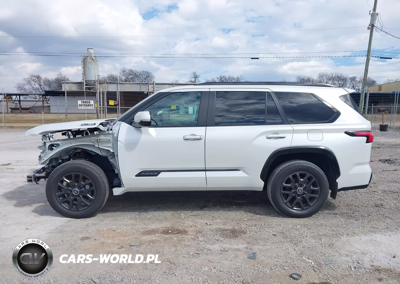 2024 Toyota Sequoia Platinum VIN:7SVAAABA4RX026186 - 15