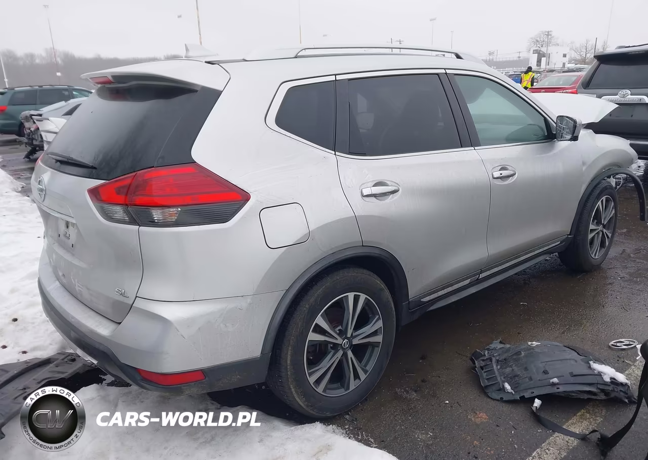 2017 Nissan Rogue Sl VIN:JN8AT2MTXHW396706 - 4