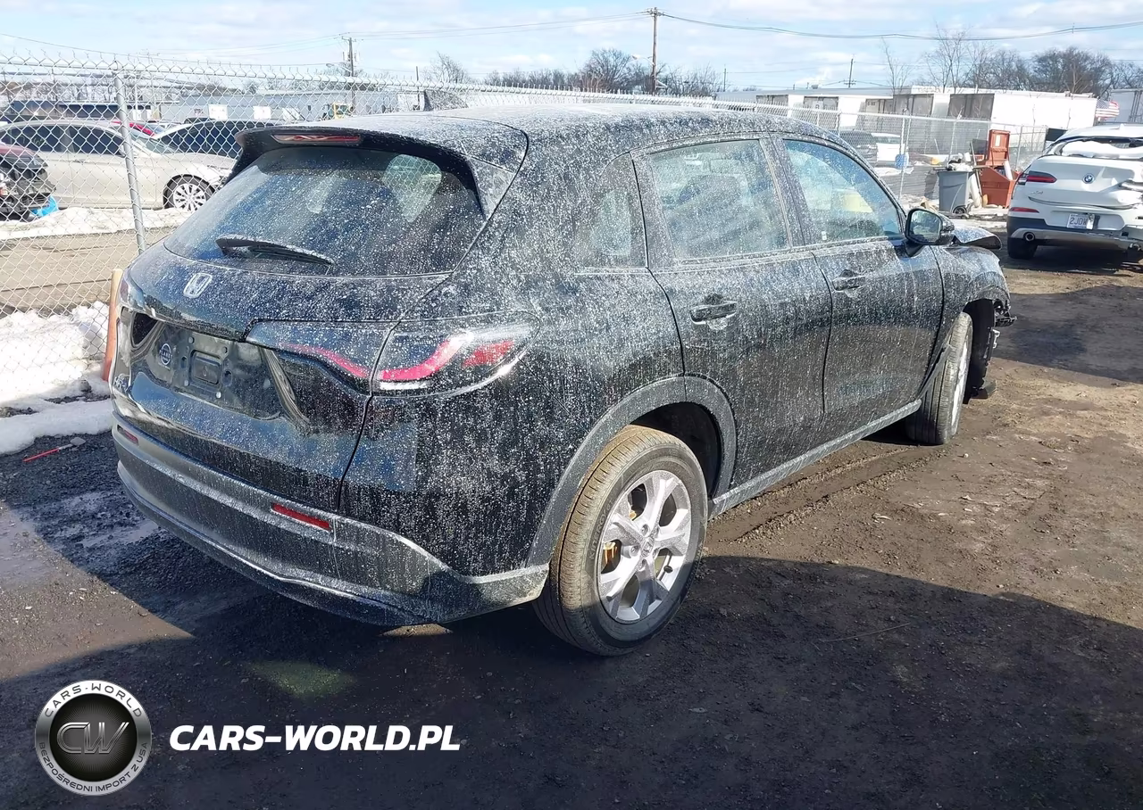 2024 Honda Hr-V Awd Lx VIN:3CZRZ2H34RM759102 - 4