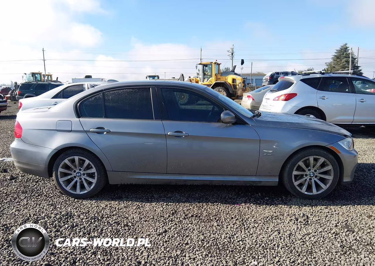 2011 BMW 328I xDrive VIN:WBAPK5C59BF126013 - 14