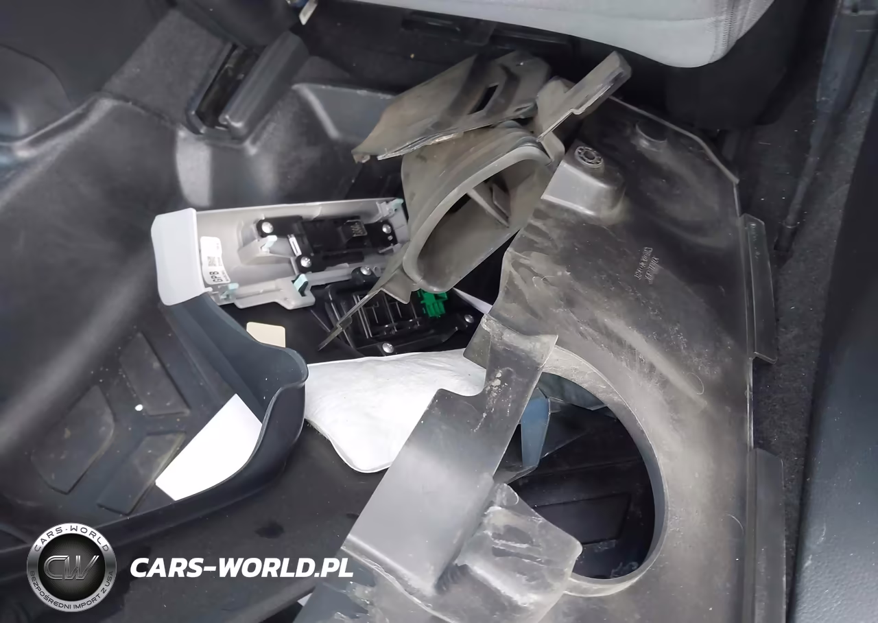2018 Honda Accord Lx VIN:1HGCV1F18JA112417 - 12