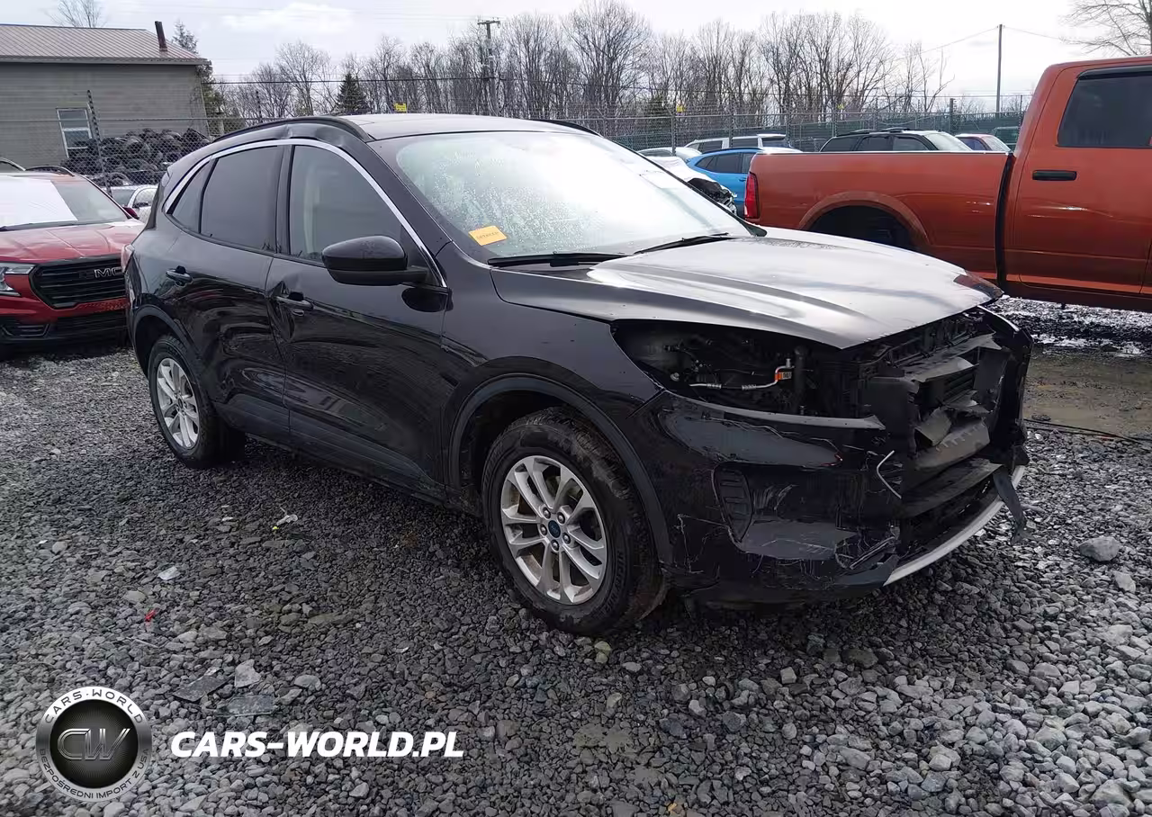 2021 Ford Escape Se