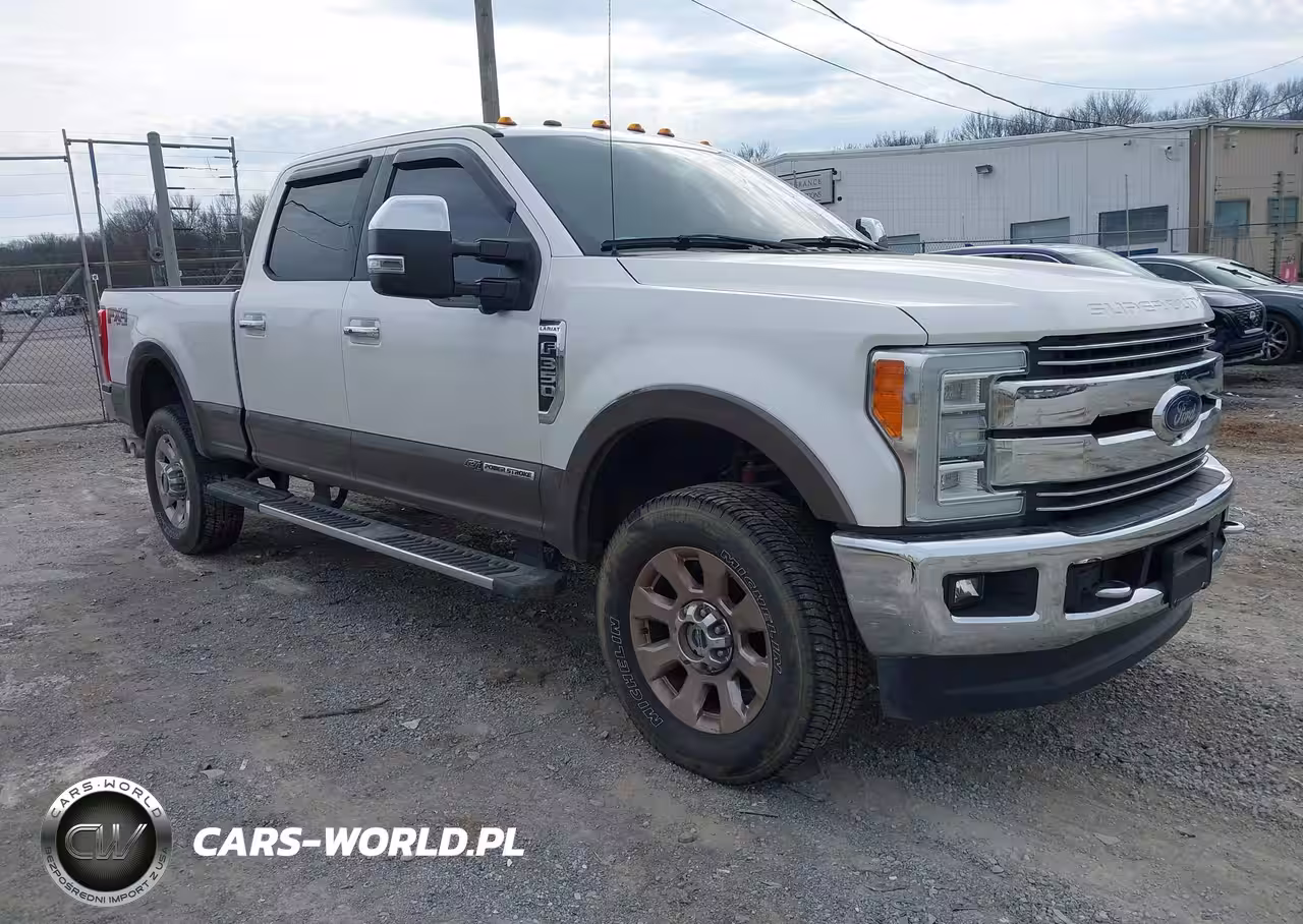 2017 Ford F-350 Lariat