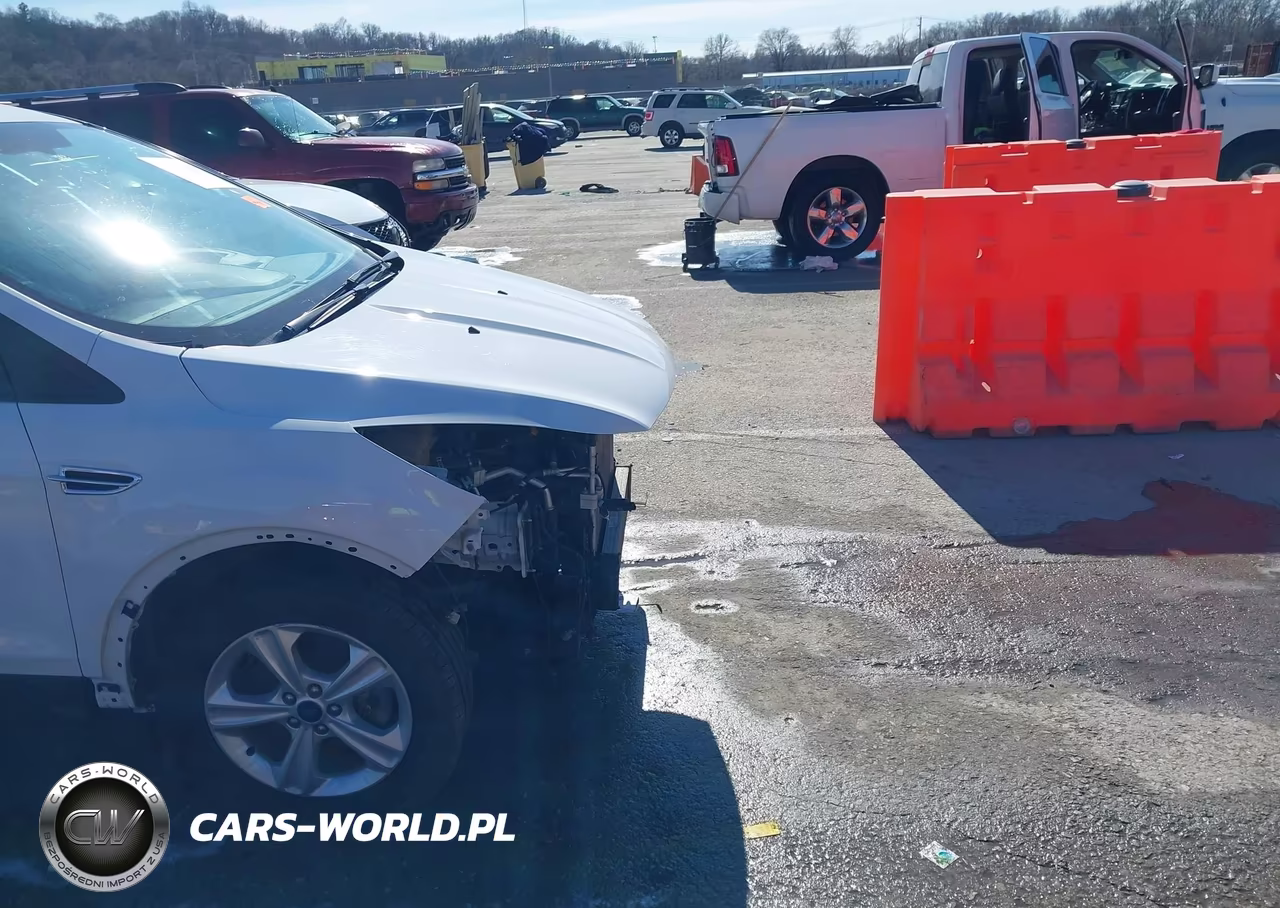 2015 Ford Escape Se VIN:1FMCU9GX6FUC71957 - 19
